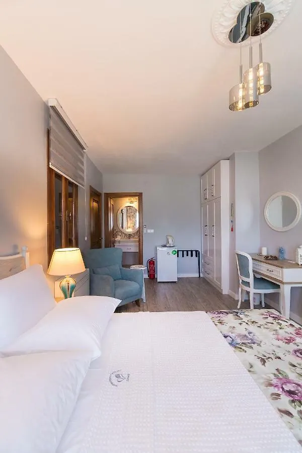 Harmanyeri Tatilevi Bed & Breakfast Selimiye